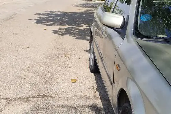 مزدا،  323