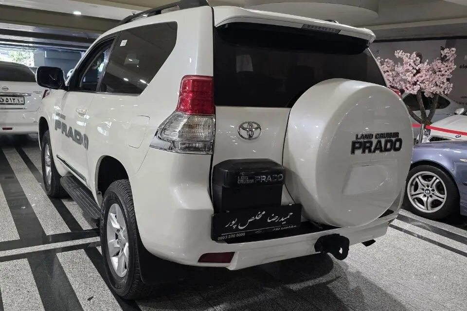 تویوتا،  پرادو دو در