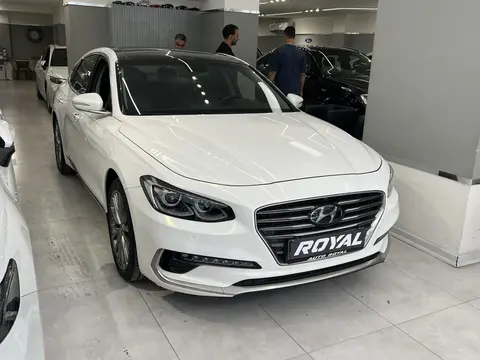 هیوندای، آزرا (گرنجور)