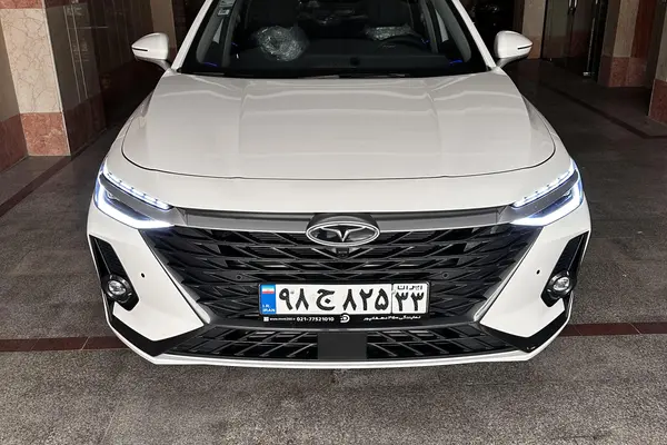 فونیکس، آریزو 8 (Z8)