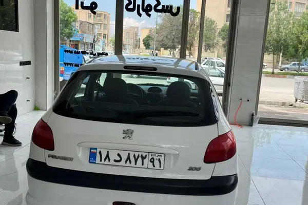 پژو  206
