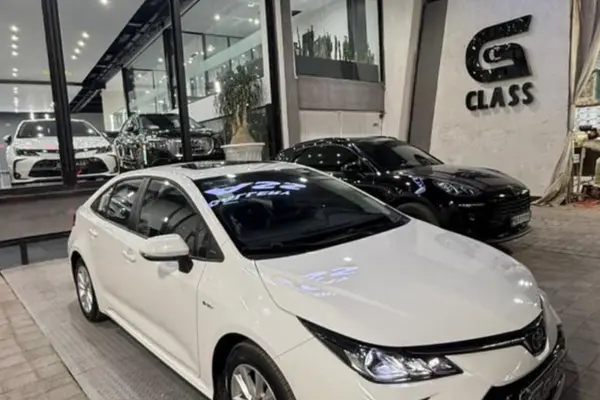 تویوتا، کرولا هیبرید