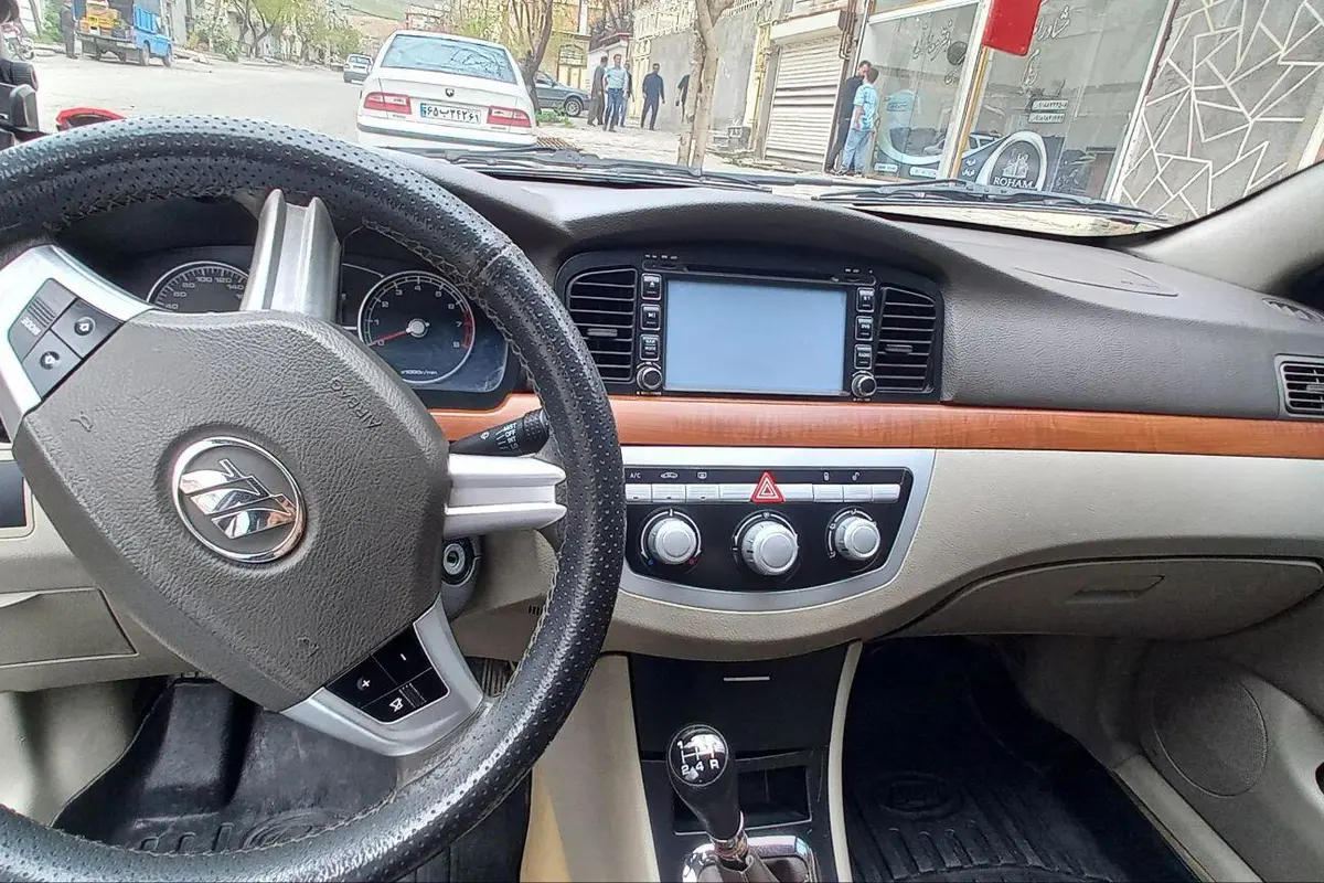 لیفان،  620