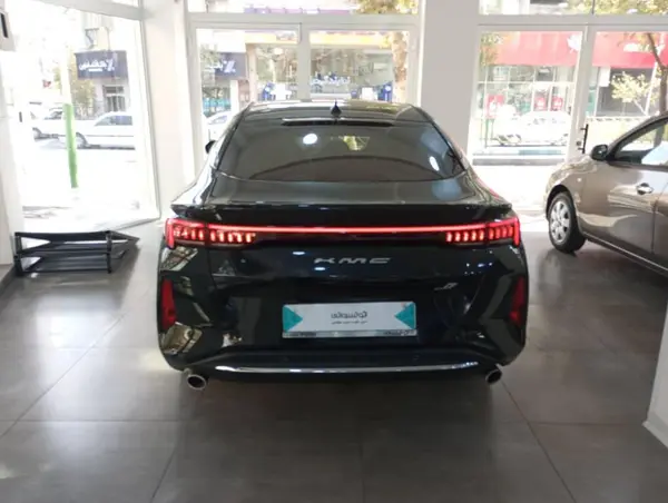 پیش فروش کی ام سی، J7