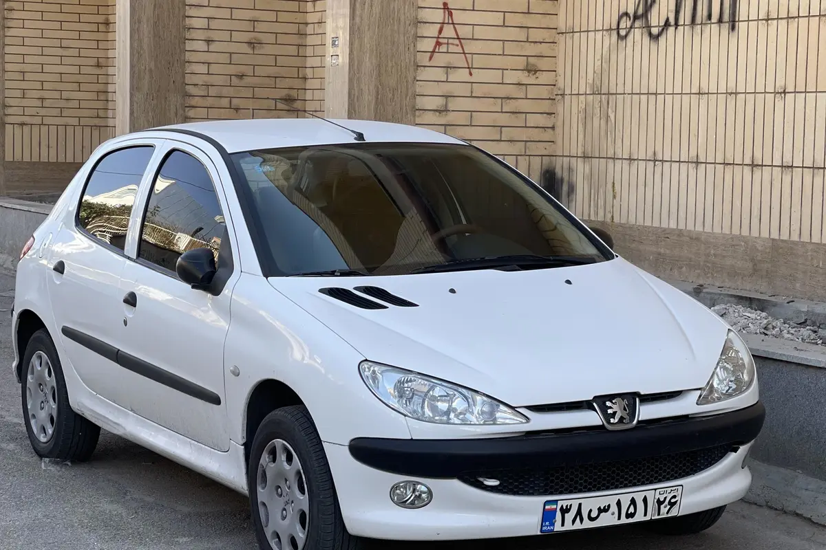 پژو،  206