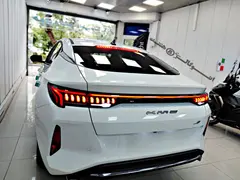 کی ام سی، J7