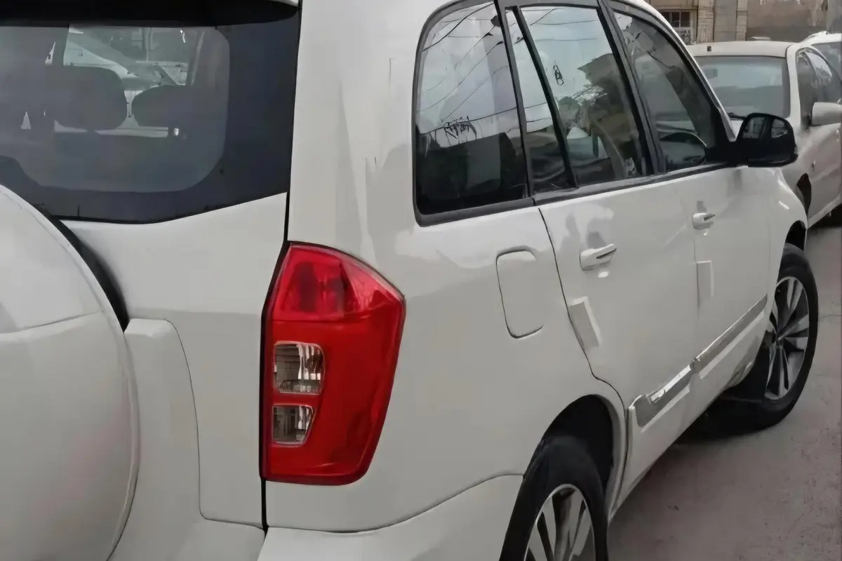 ام وی ام،  X33 S