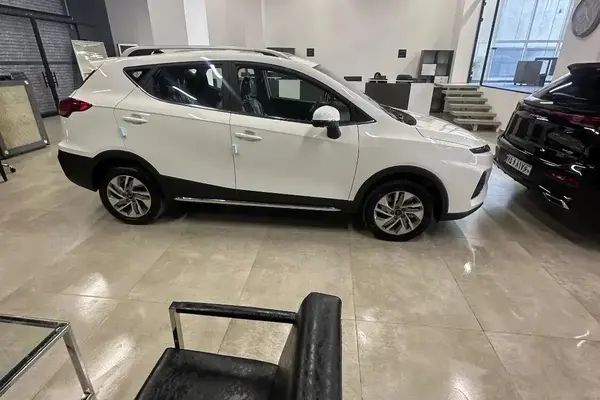 کی ام سی  SR3