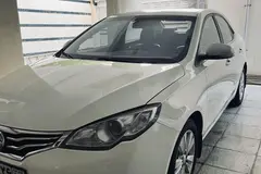 ام جی، 360