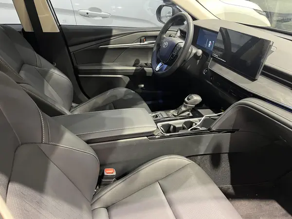 تویوتا، کمری هیبرید