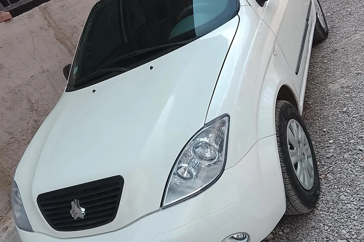 تیبا،  هاچ بک