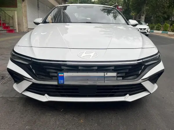 هیوندای  النترا