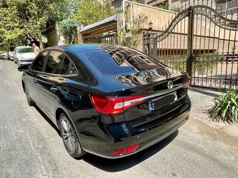 ام جی، 5
