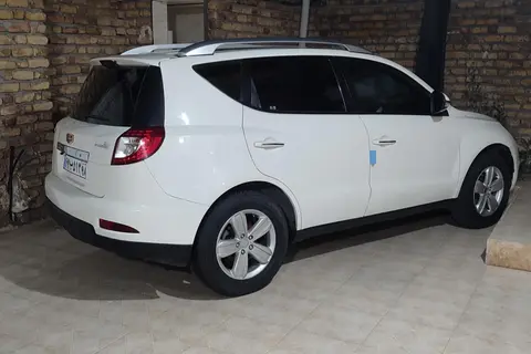 جیلی، امگرند X7