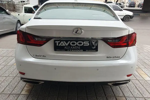 لکسوس، GS