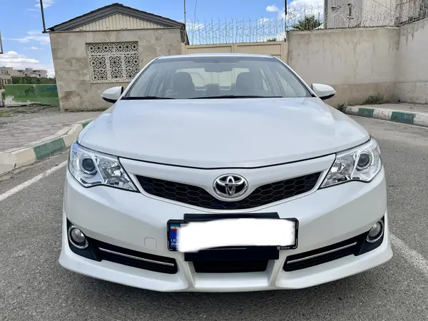تویوتا  کمری