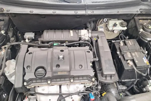 دانگ فنگ، H30 کراس