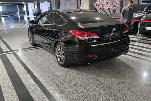 هیوندای  i40