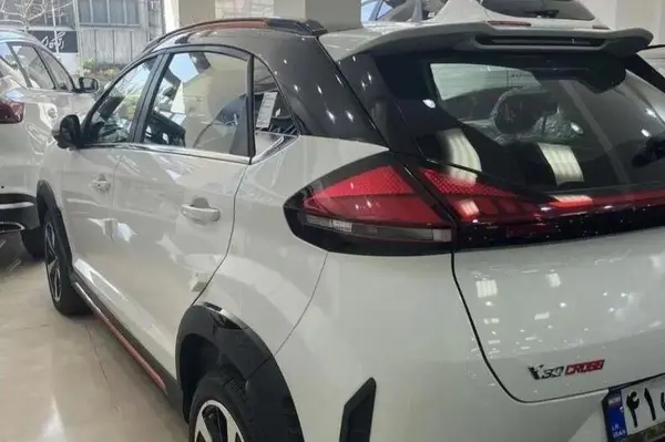 ام وی ام، X33 کراس