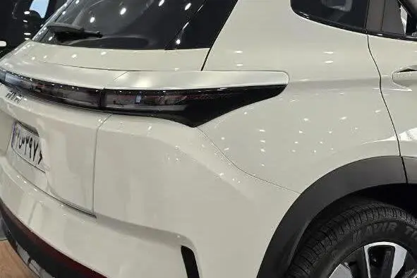 ام وی ام،  X77