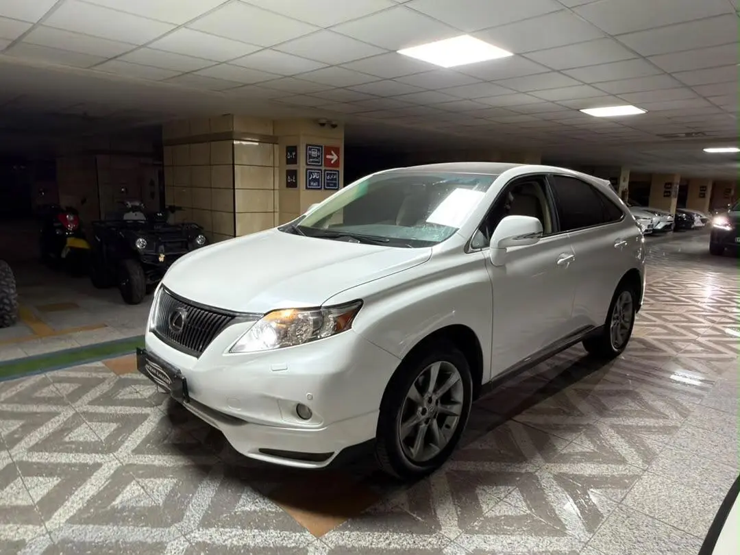 لکسوس،  RX