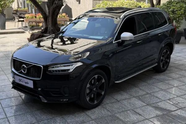 ولوو  XC90