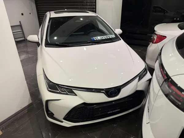 تویوتا، کرولا هیبرید