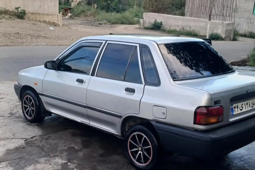 پراید،  صندوق دار