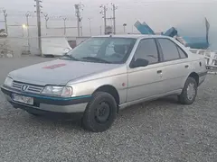 پژو، 405
