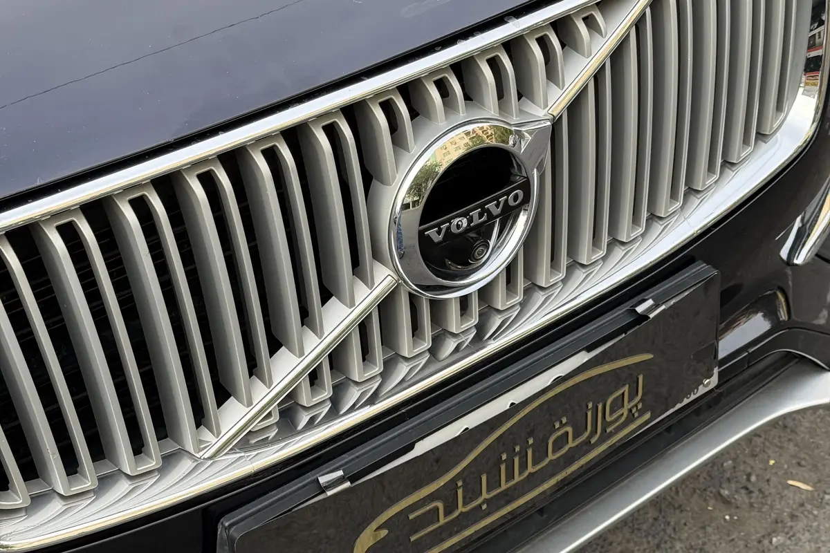 ولوو،  XC90