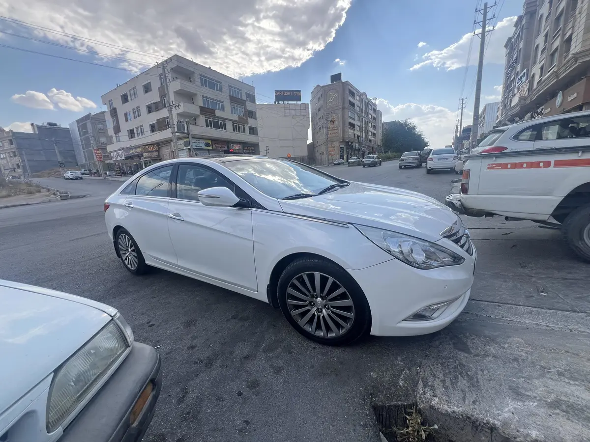 هیوندای،  سوناتا