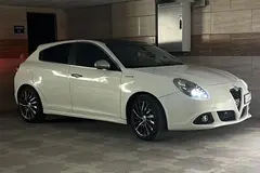 آلفارومئو، جولیتا