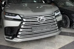 لکسوس، LX