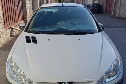 پژو، 206 SD