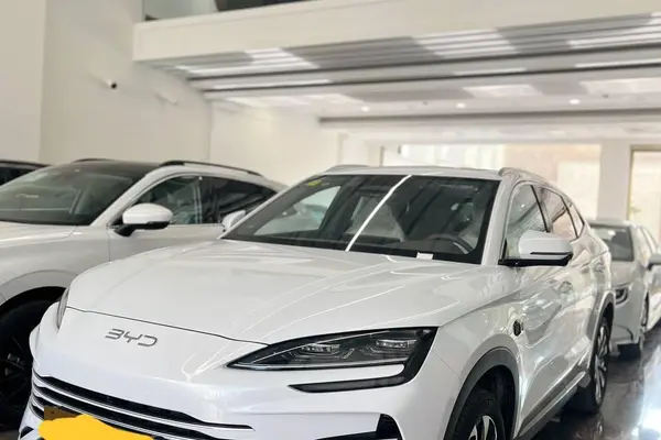 بی وای دی، سانگ پلاس DMi