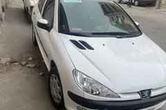 پژو، 206