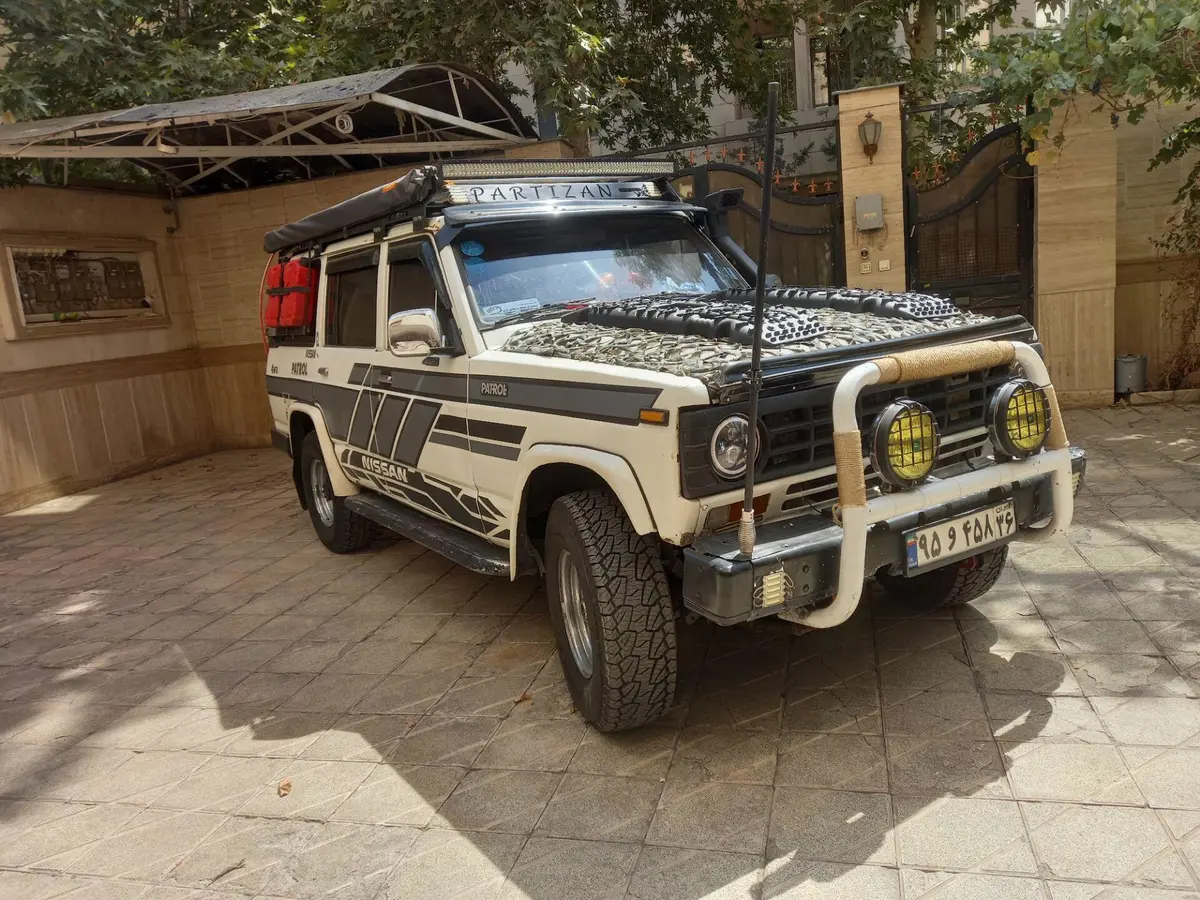 نیسان،  پاترول چهار در