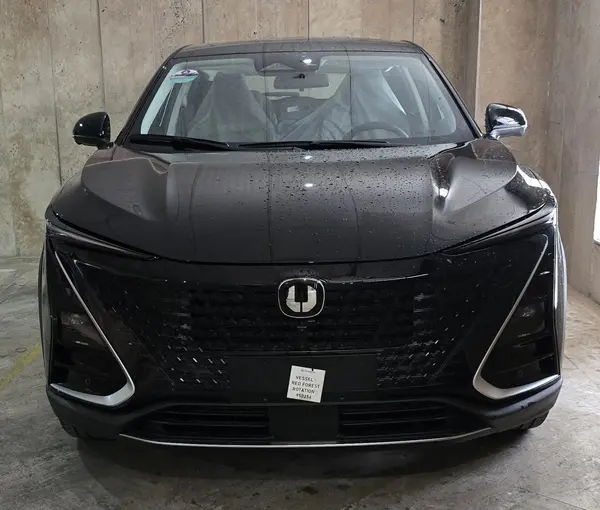 چانگان  UNI-T
