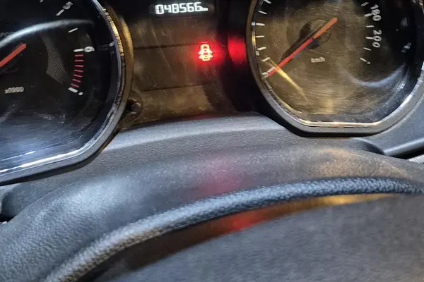 تارا، دنده ای V1