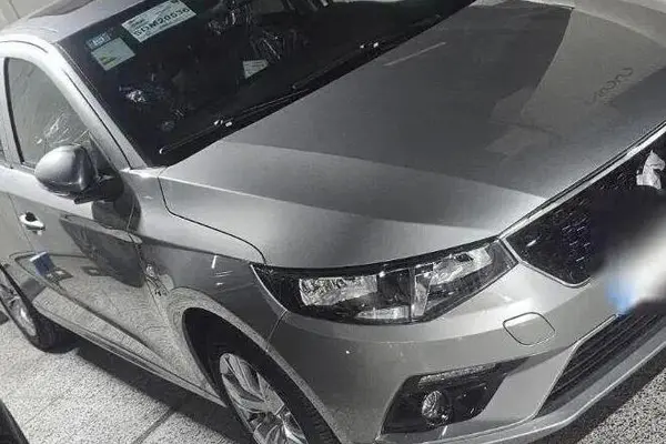 تارا، اتوماتیک V4