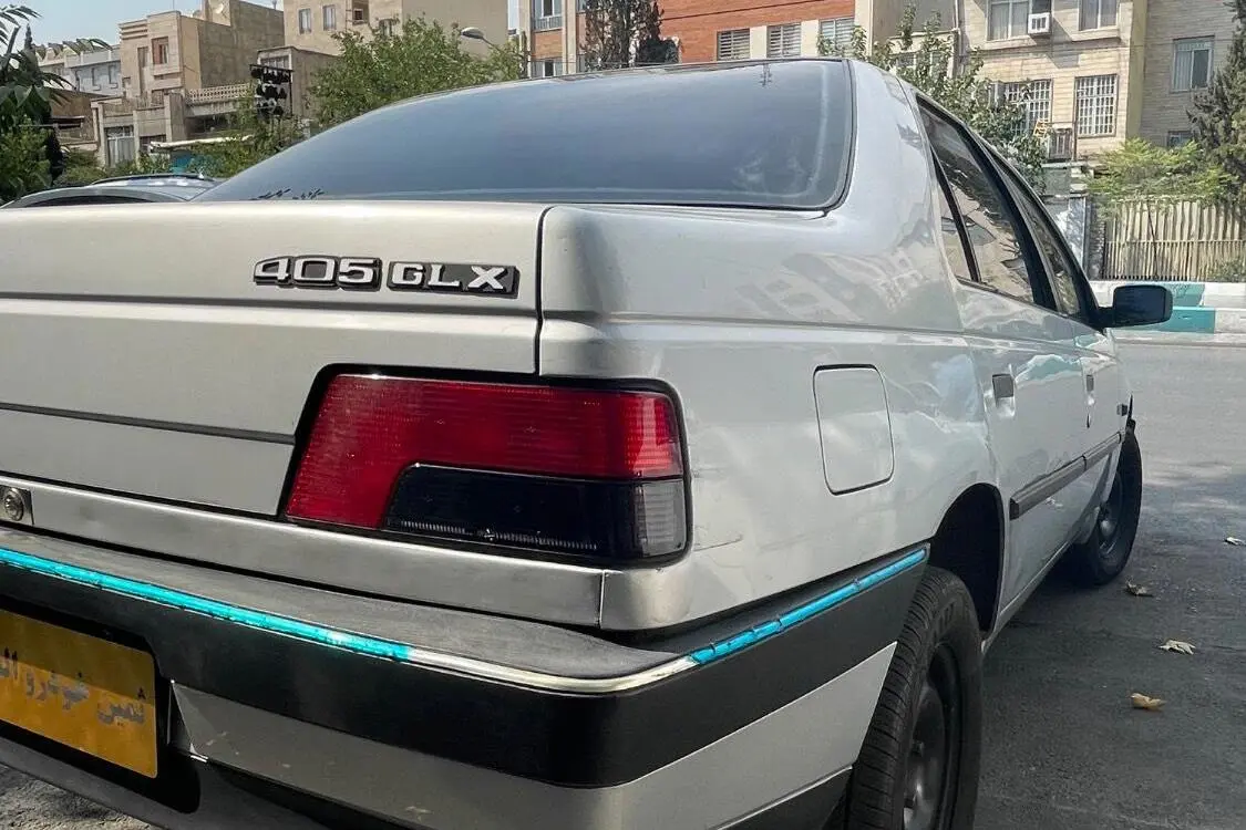 پژو،  405