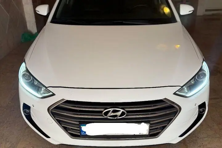 هیوندای  النترا