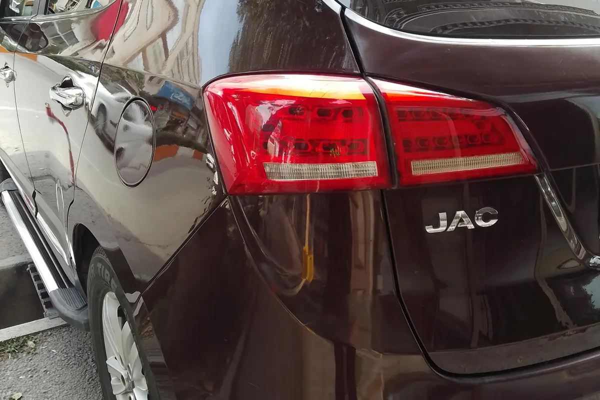 جک،  S5