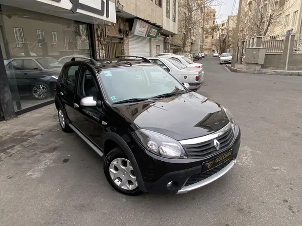 رنو، ساندرو استپ وی