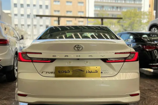 تویوتا، کمری هیبرید