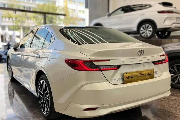 تویوتا، کمری هیبرید