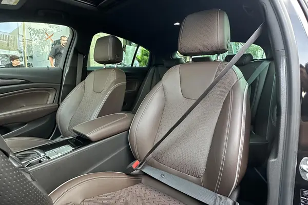 اپل، اینسیگنیا