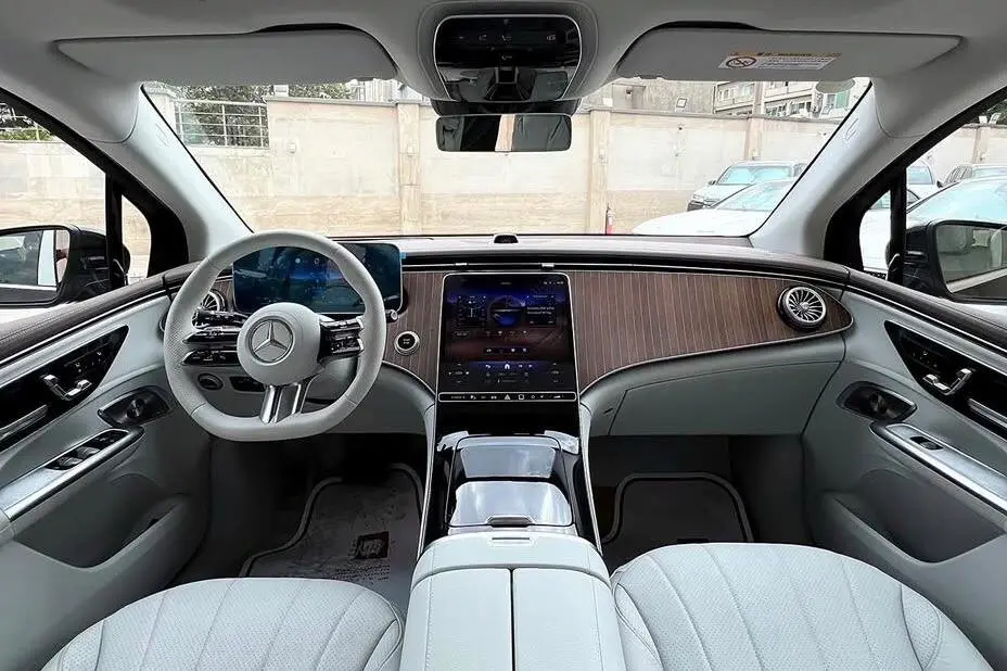 بنز  EQE SUV