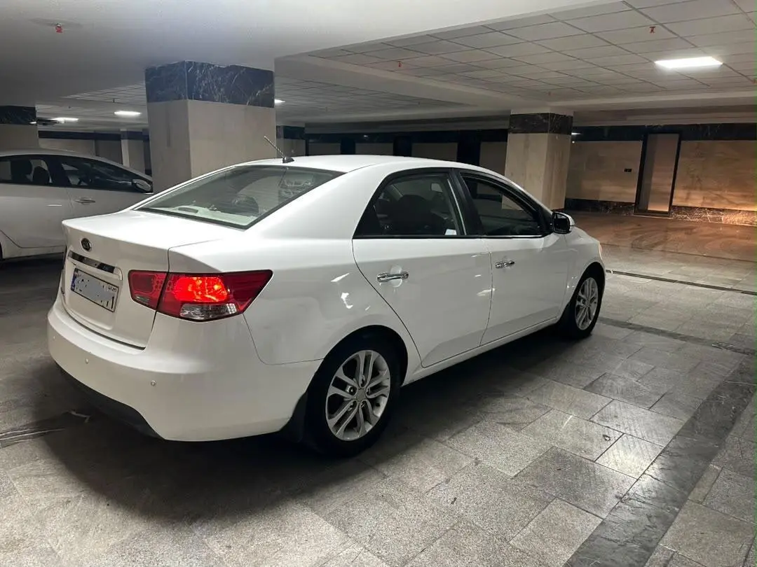 کیا،  سراتو (مونتاژ)