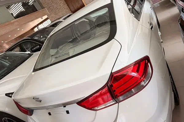 سوزوکی، سیاز